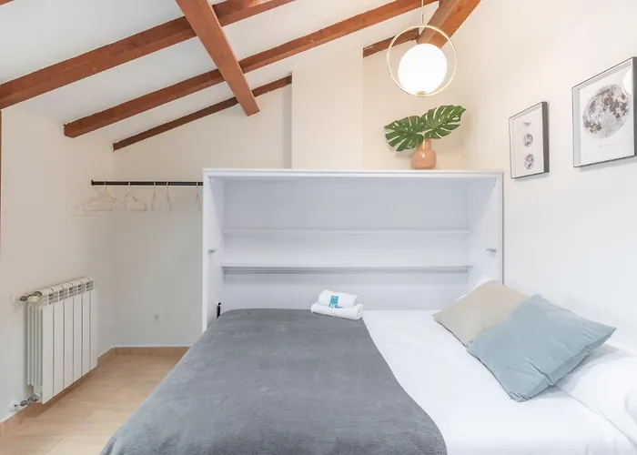 Ipar Kale - Baskeyrentals